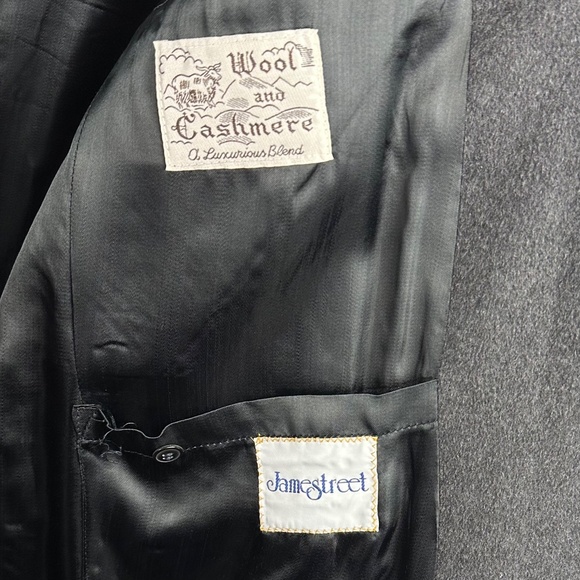 Vintage 50' 60’s ‘James Street’ Long Wool and Cashmere Peacoat in Grey - M/L - Picture 3 of 13